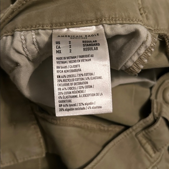 NWT! AE Stretch Barrel Cargo Pants Size 2 - Picture 3 of 10